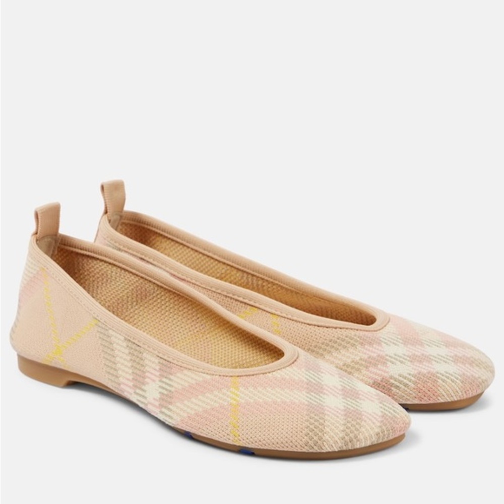 Burberry Checked Ballet Flats in Beige and Pink Size 40 NWOB